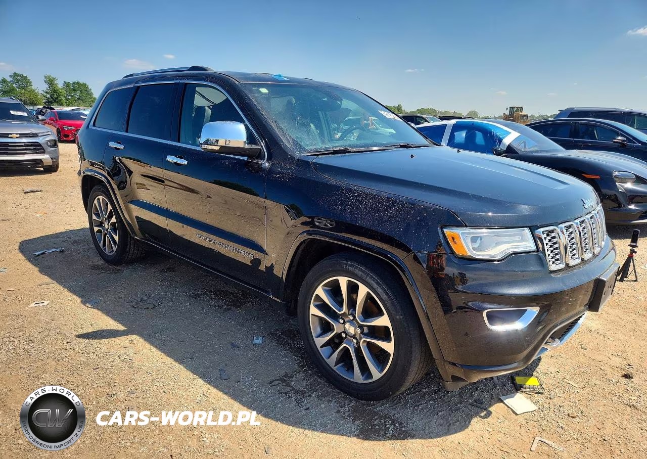 2018 Jeep Grand Cherokee Overland VIN:1C4RJFCG2JC322316 - 4