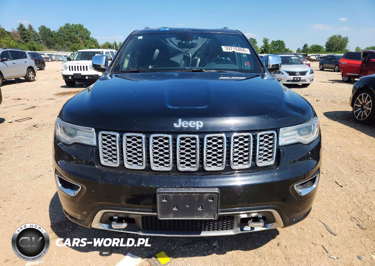 2018 Jeep Grand Cherokee Overland VIN:1C4RJFCG2JC322316 - 5