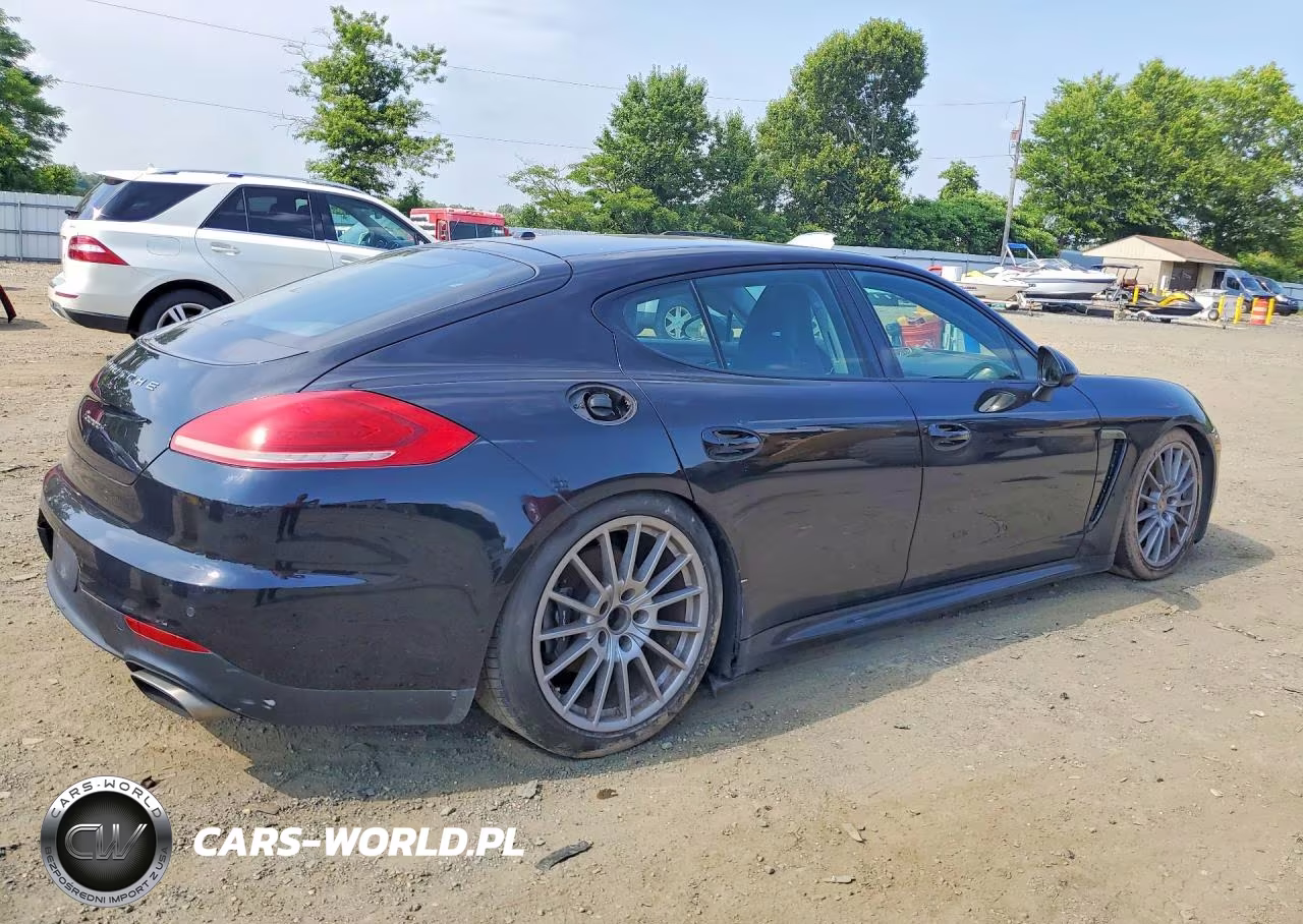 2016 Porsche Panamera 2 VIN:WP0AA2A79GL003920 - 3
