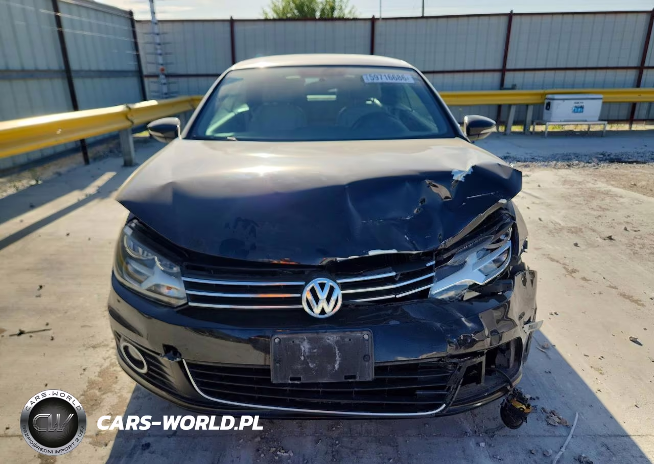2015 Volkswagen Eos Komfort VIN:WVWBW8AH7FV002236 - 5