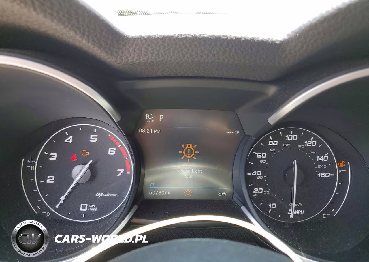 2020 Alfa Romeo Stelvio Base VIN:ZASPAJAN7L7C93037 - 9