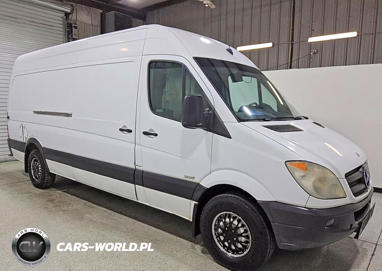 2012 Mercedes-Benz Sprinter 2500 VIN:WD3PE8CB3C5612268 - 4