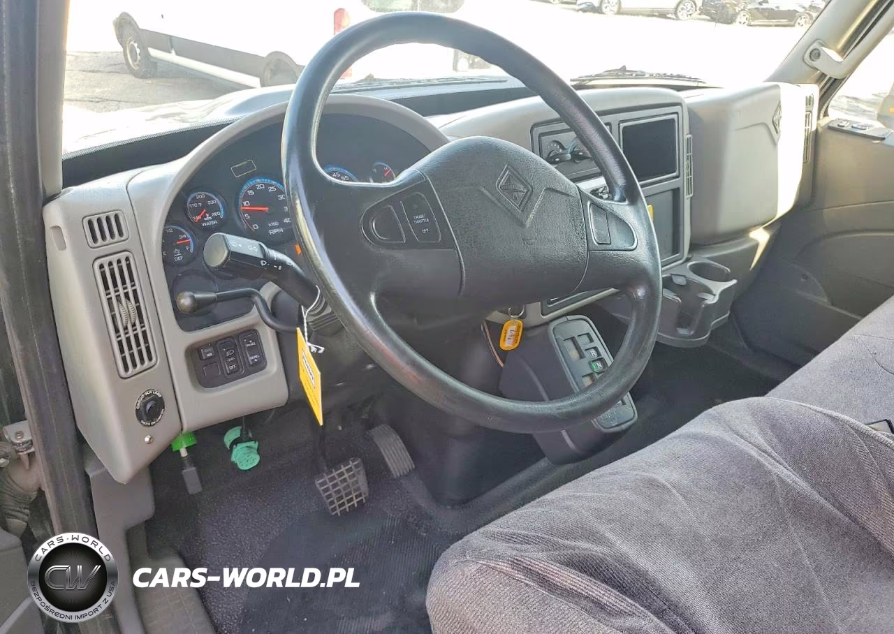 2018 International 4300 Box Truck VIN:3HAMMMML5JL426669 - 8