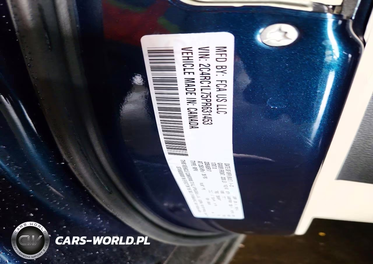 2023 Chrysler Pacifica Hybrid Touring L VIN:2C4RC1L75PR631453 - 14