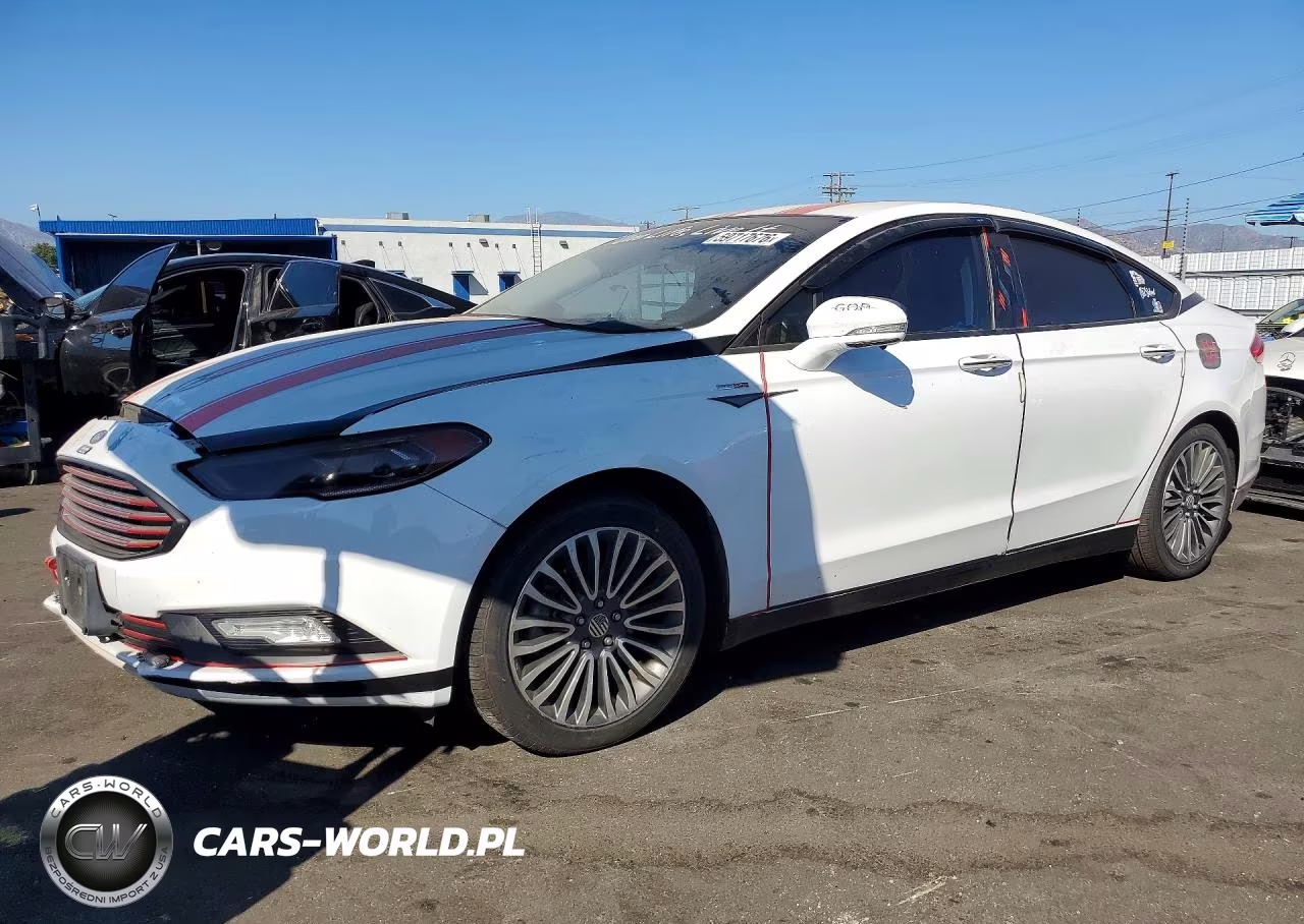 2017 Ford Fusion Titanium Hev – zdjęcie 1 z 13
