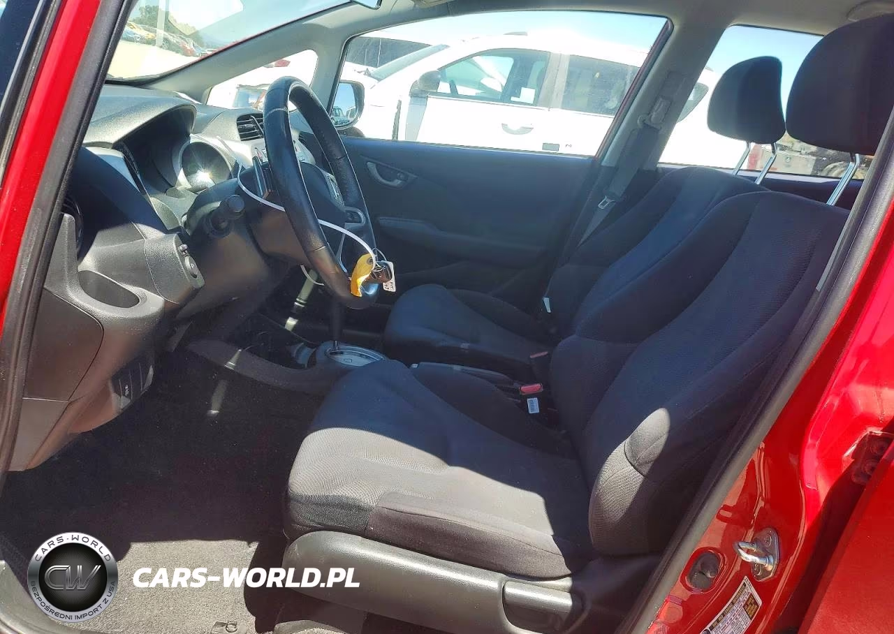 2011 Honda Fit Sport VIN:JHMGE8H58BC011827 - 7