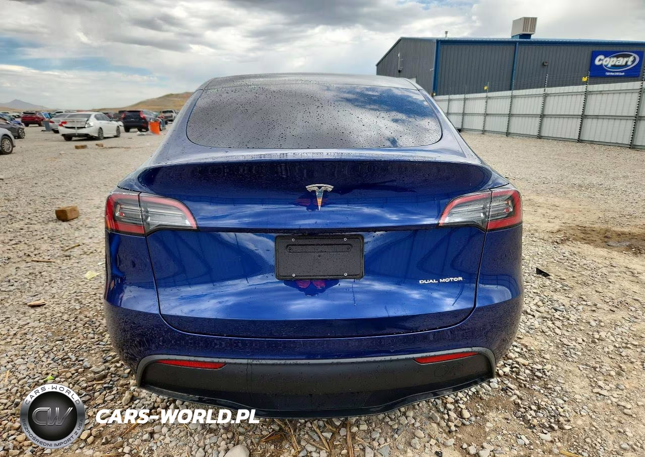 2021 Tesla Model Y VIN:5YJYGDEE2MF161502 - 6