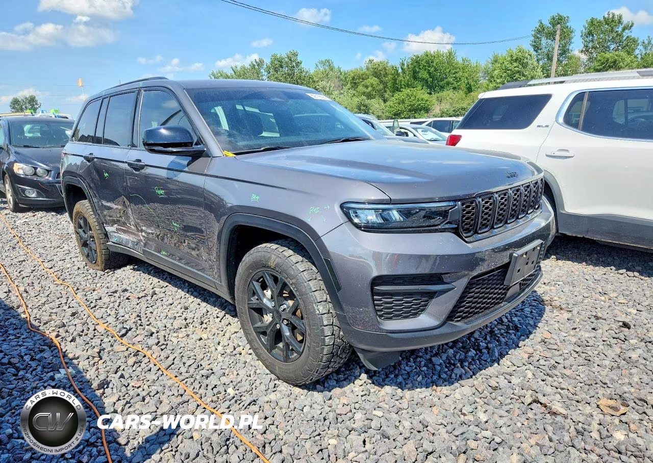 2024 Jeep Grand Cherokee Laredo VIN:1C4RJHAG0RC236383 - 4