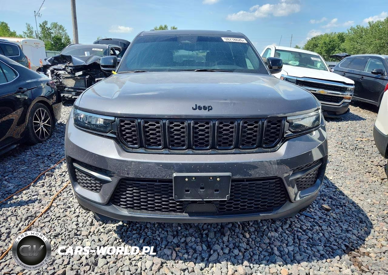2024 Jeep Grand Cherokee Laredo VIN:1C4RJHAG0RC236383 - 5