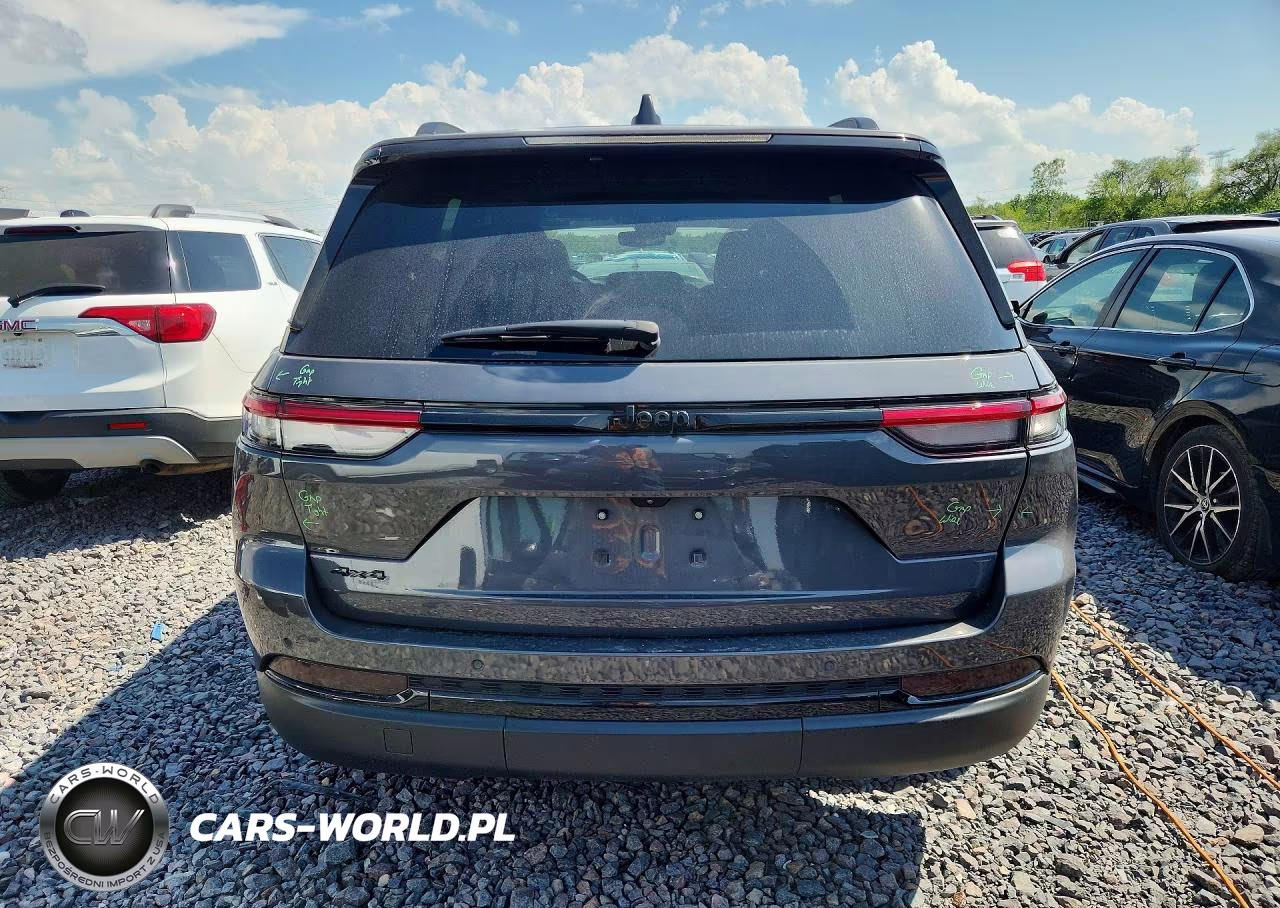2024 Jeep Grand Cherokee Laredo VIN:1C4RJHAG0RC236383 - 6