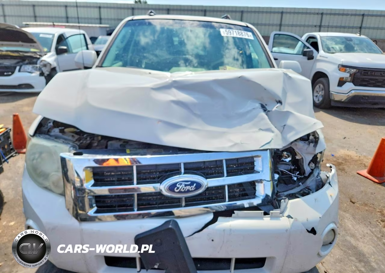 2010 Ford Escape Limited VIN:1FMCU9EG8AKD27131 - 12