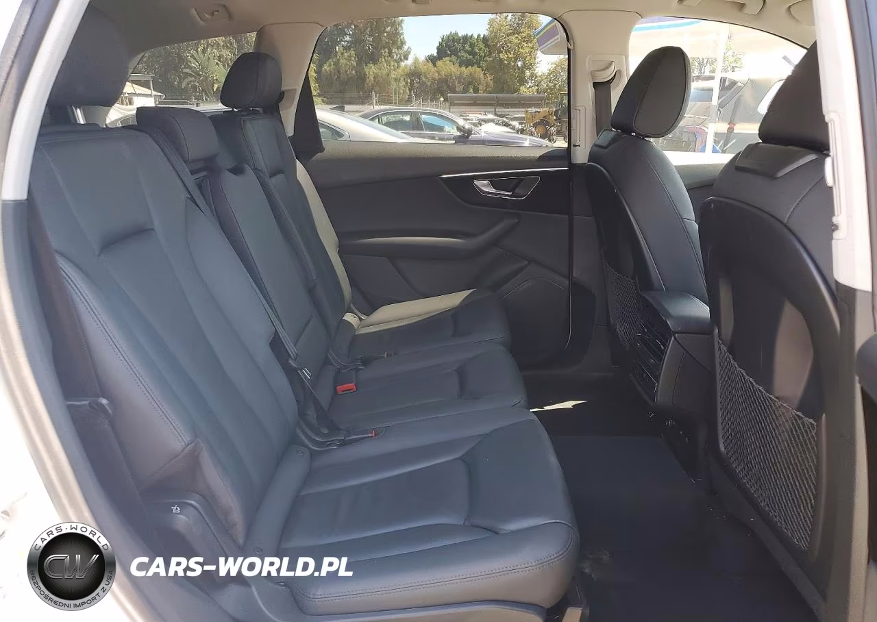 2022 Audi Q7 Premium VIN:WA1AJBF75ND012138 - 11