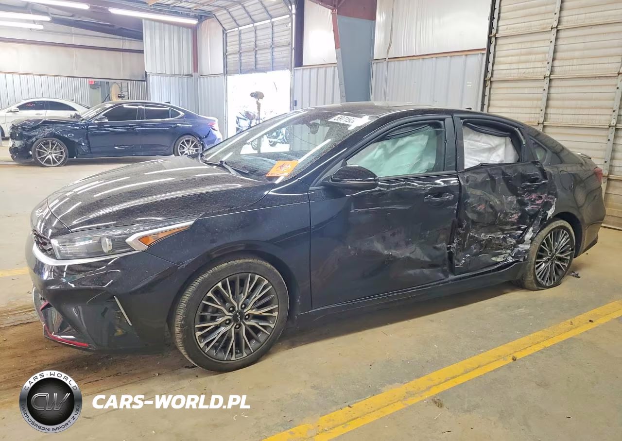 2022 Kia Forte Gt Line VIN:3KPF54AD4NE450172 - 1