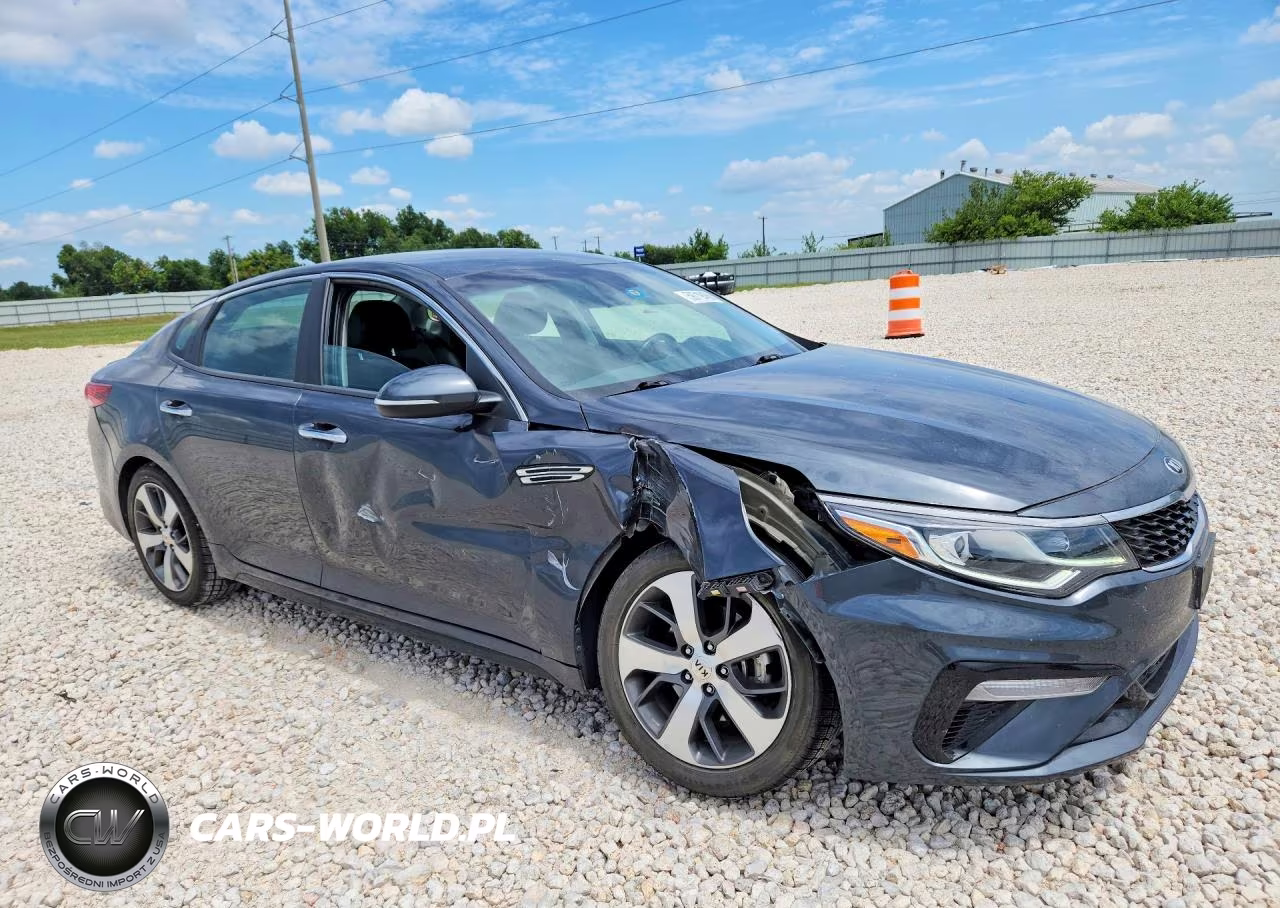 2020 Kia Optima S VIN:5XXGT4L32LG406819 - 4