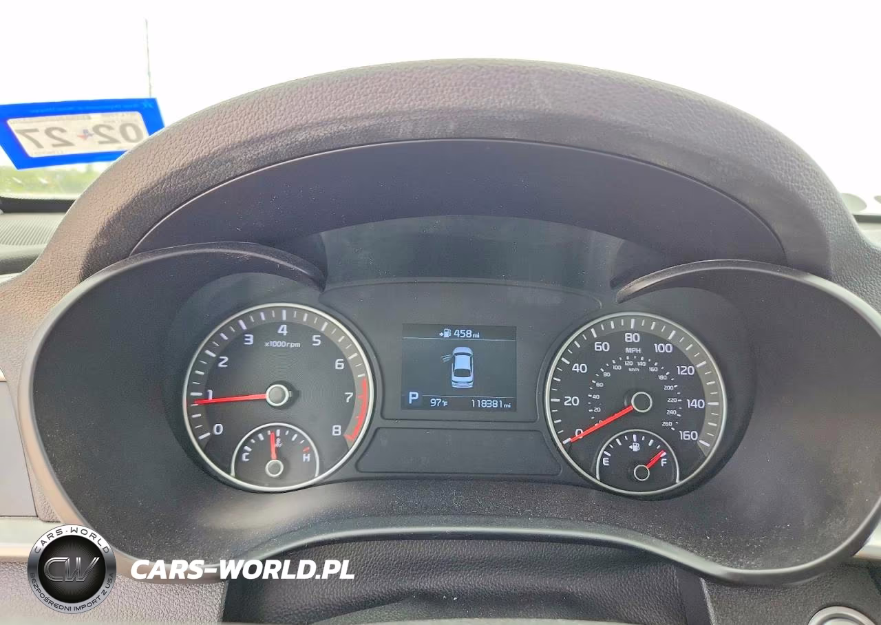 2020 Kia Optima S VIN:5XXGT4L32LG406819 - 9