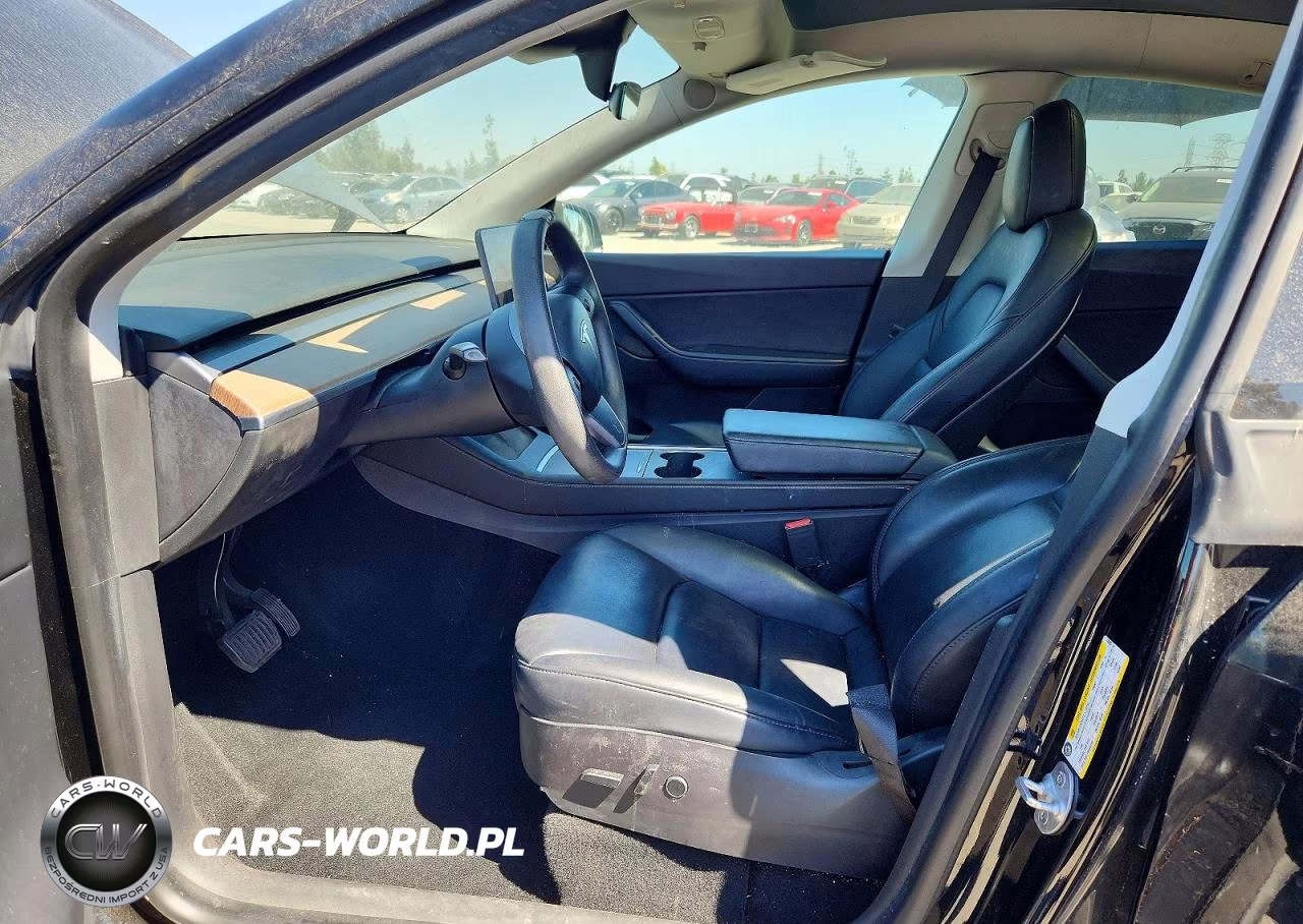 2021 Tesla Model Y VIN:5YJYGAED5MF136292 - 7