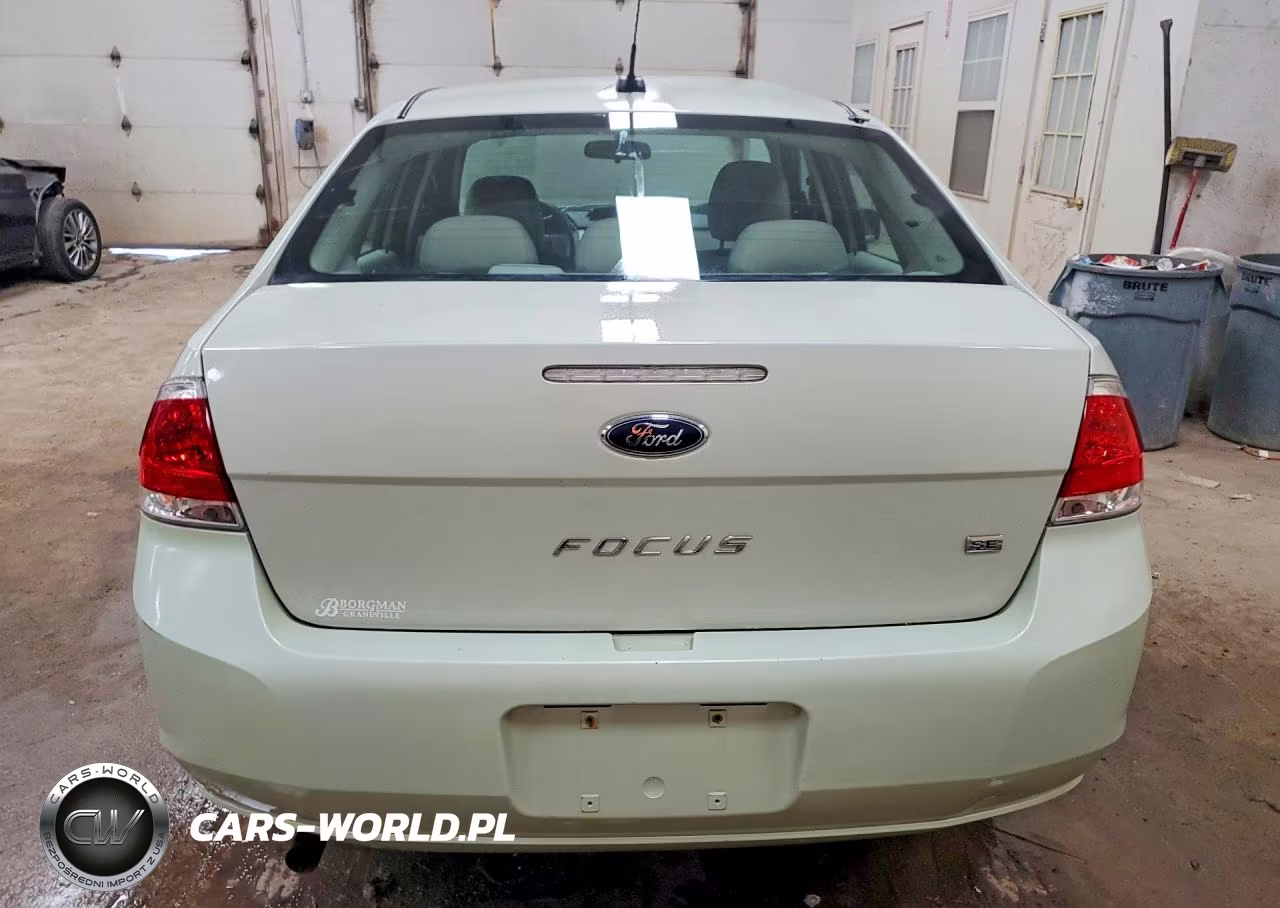 2010 Ford Focus Se VIN:1FAHP3FN4AW150104 - 6