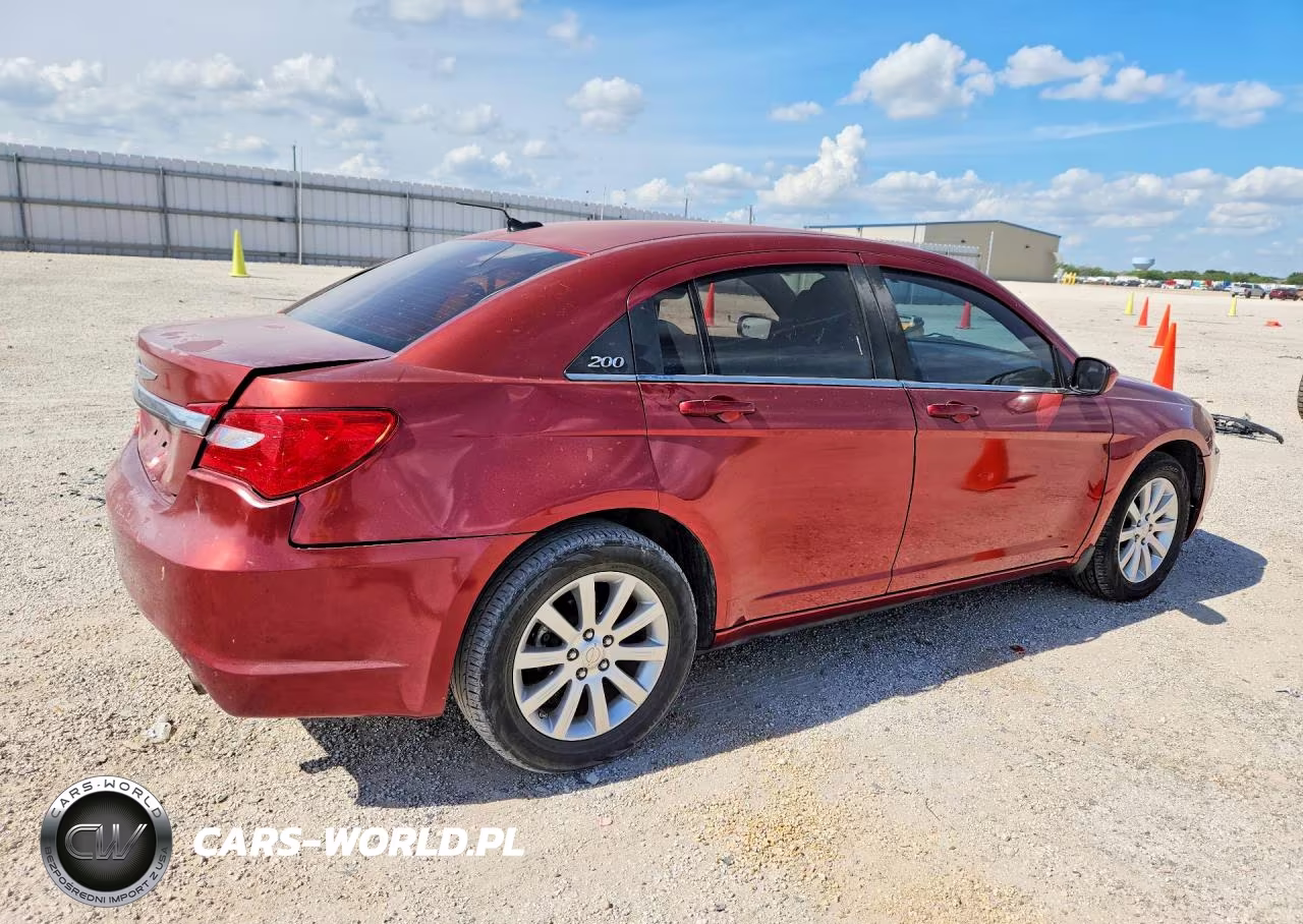 2012 Chrysler 200 Touring VIN:1C3CCBBB1CN300107 - 3