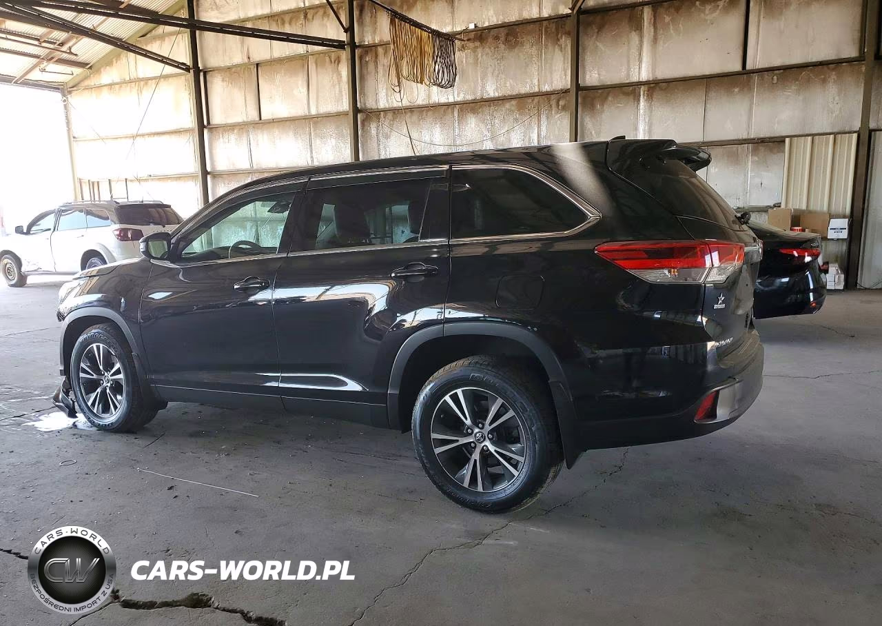 2019 Toyota Highlander Le Plus VIN:5TDBZRFH4KS961104 - 2