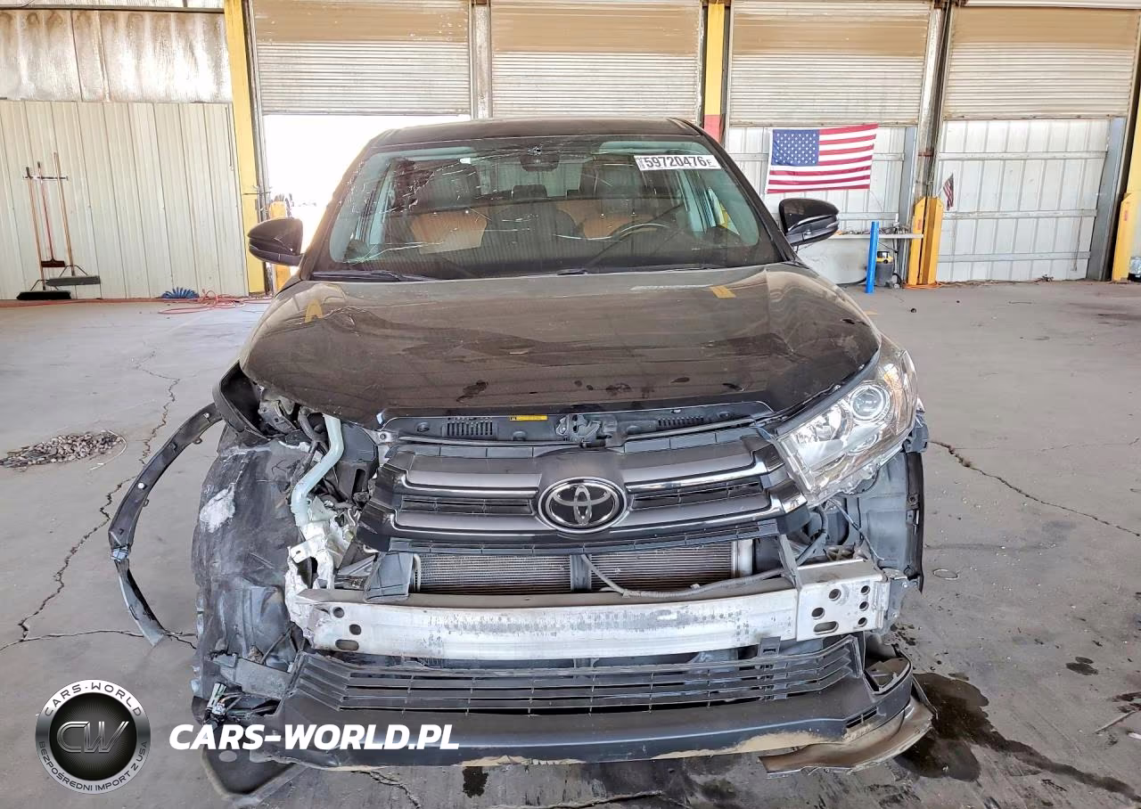2019 Toyota Highlander Le Plus VIN:5TDBZRFH4KS961104 - 5