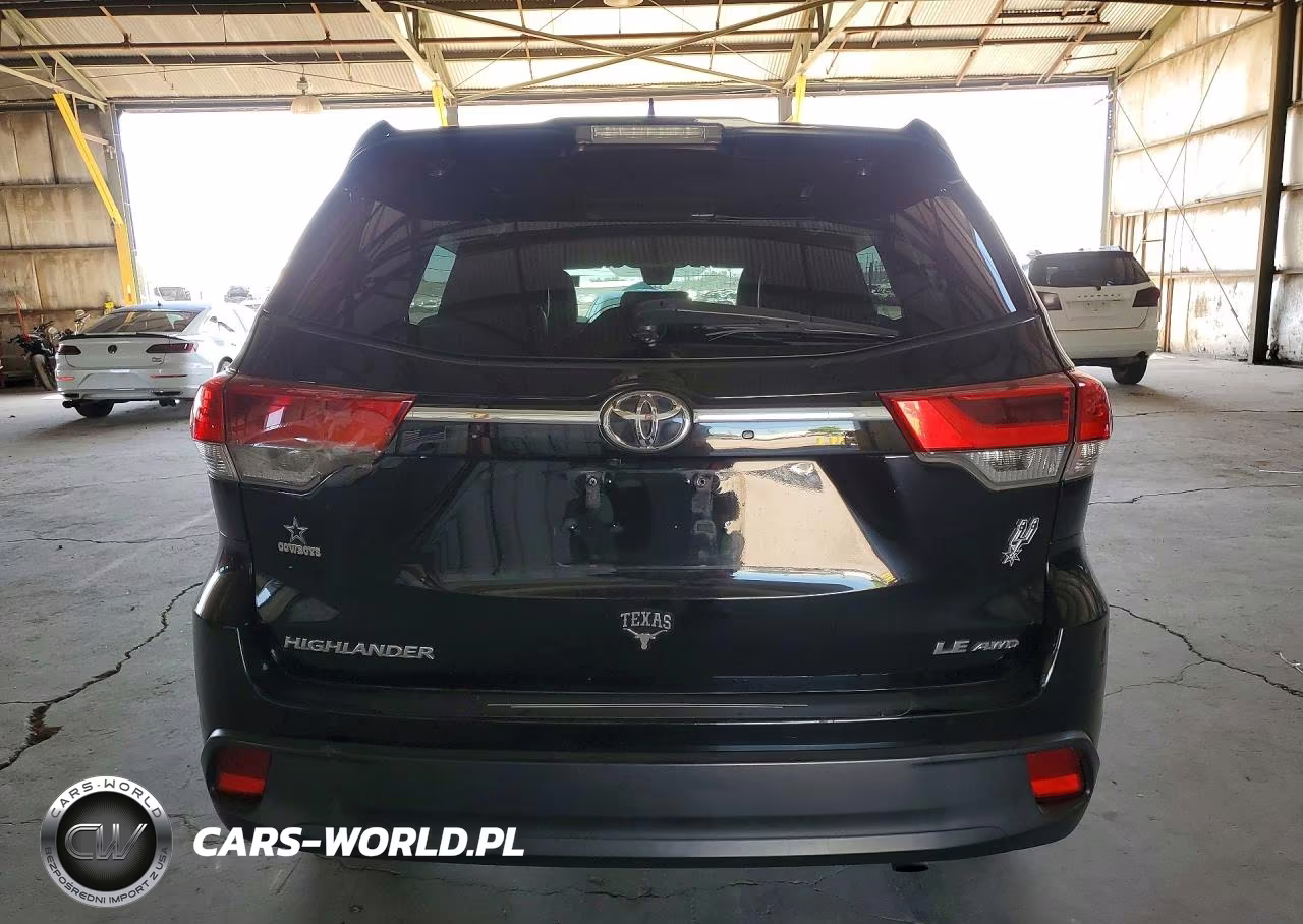 2019 Toyota Highlander Le Plus VIN:5TDBZRFH4KS961104 - 6