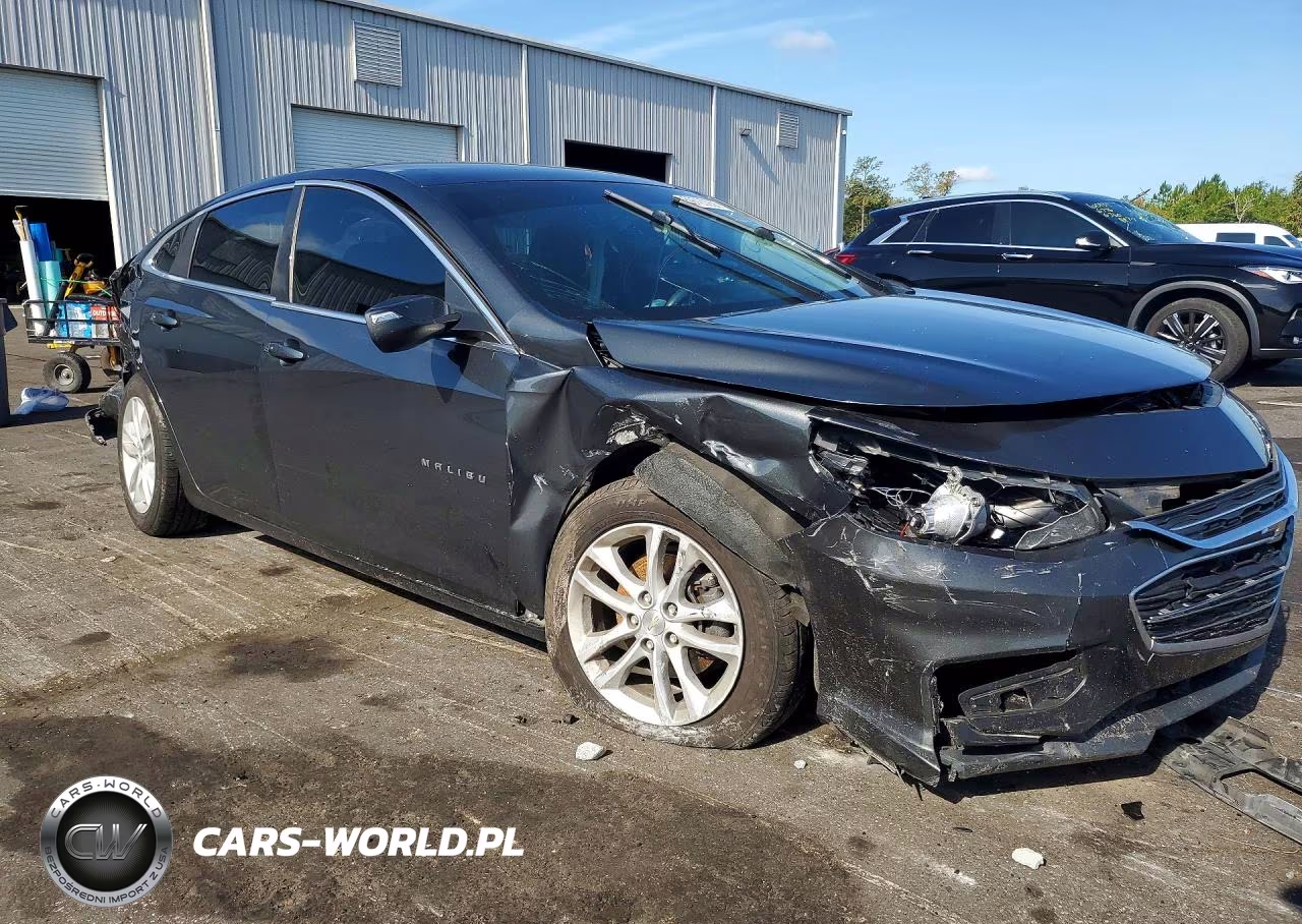 2018 Chevrolet Malibu Lt VIN:1G1ZD5ST2JF177334 - 4