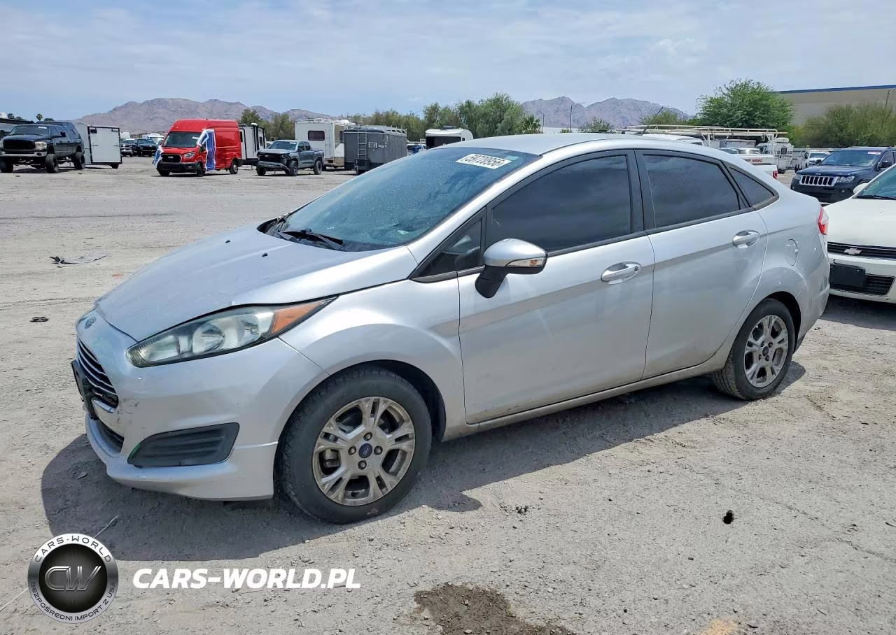 2015 Ford Fiesta Se – zdjęcie 1 z 12