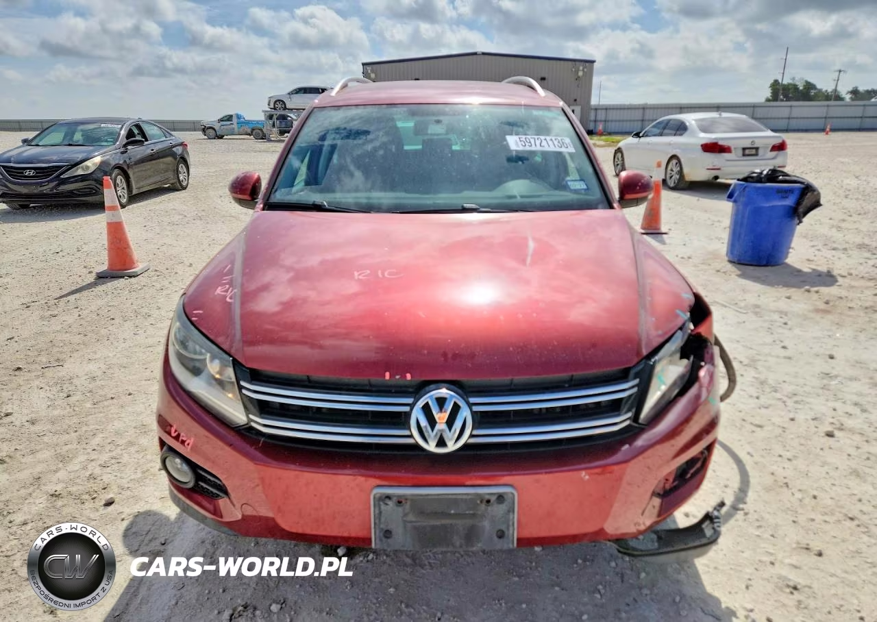 2013 Volkswagen Tiguan S VIN:WVGAV7AX1DW026082 - 5