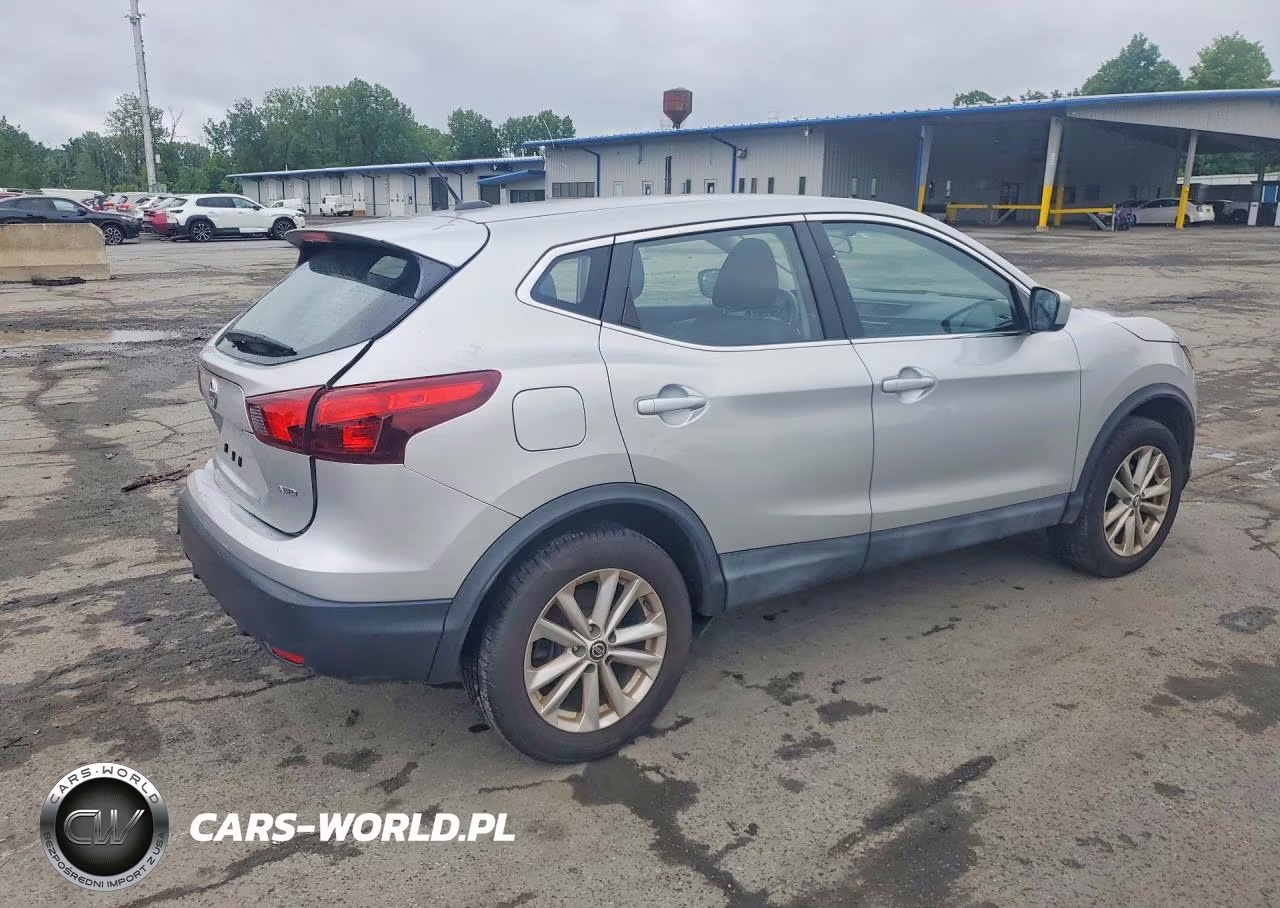 2019 Nissan Rogue Sport S VIN:JN1BJ1CR9KW626834 - 3