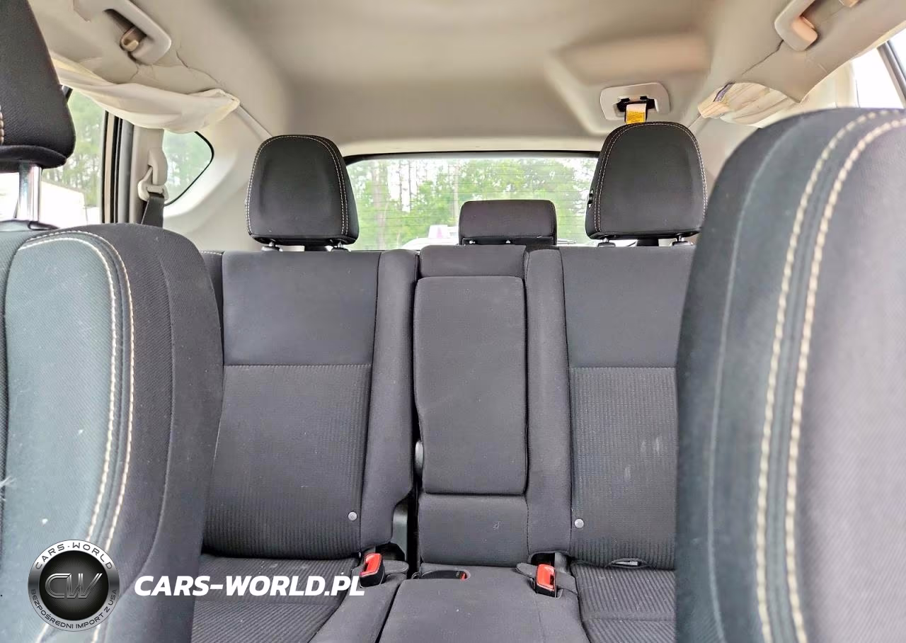 2015 Toyota Rav4 Xle VIN:2T3RFREV3FW310730 - 10