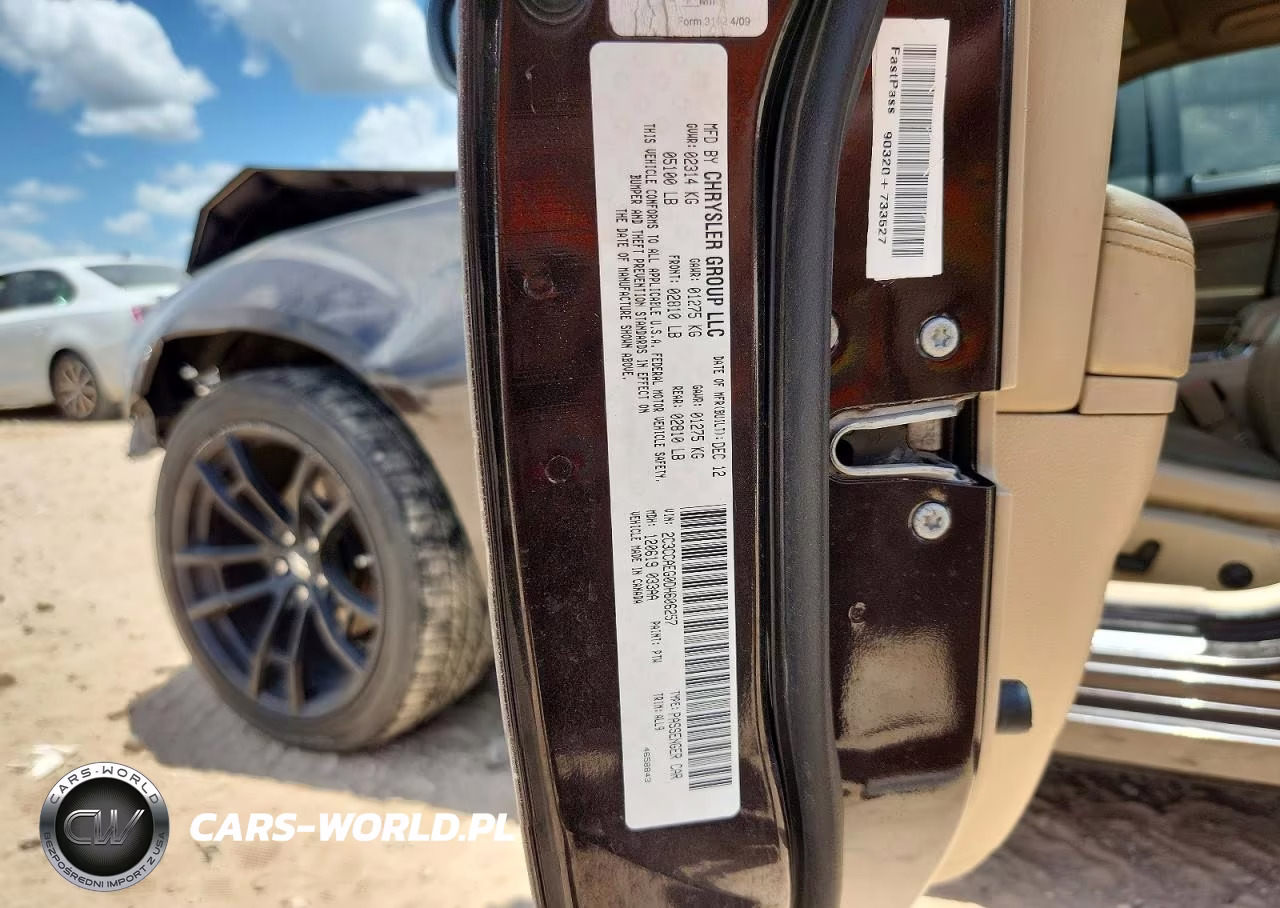 2013 Chrysler 300C VIN:2C3CCAEG0DH606257 - 13