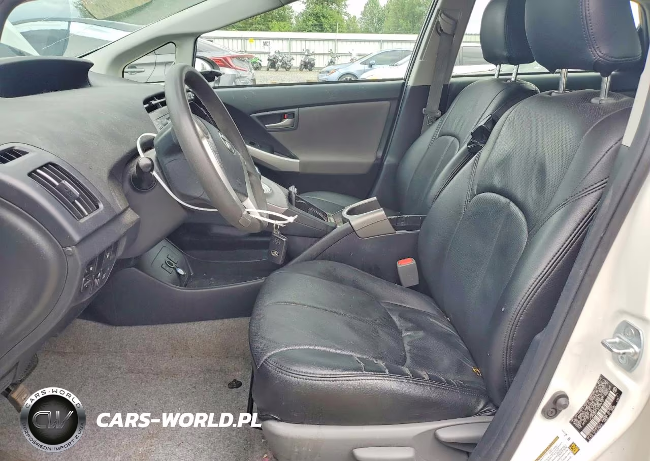 2014 Toyota Prius Plug-In Hybrid Base VIN:JTDKN3DP1E3056733 - 7