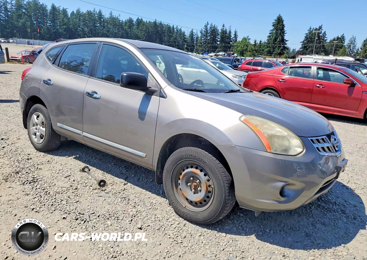 2011 Nissan Rogue S VIN:JN8AS5MV4BW683780 - 4