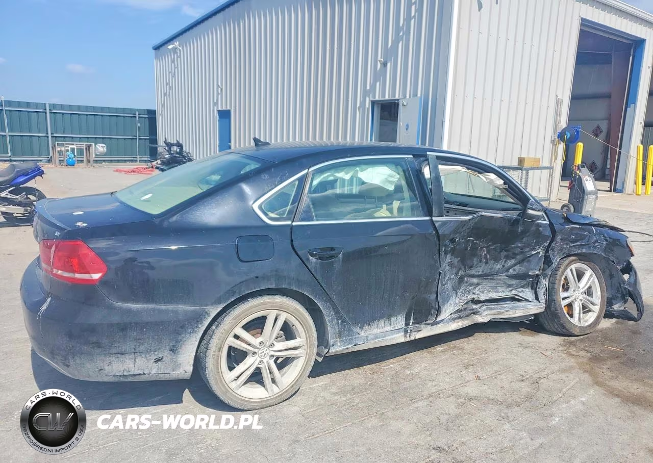 2014 Volkswagen Passat Se VIN:1VWBH7A31EC004189 - 3