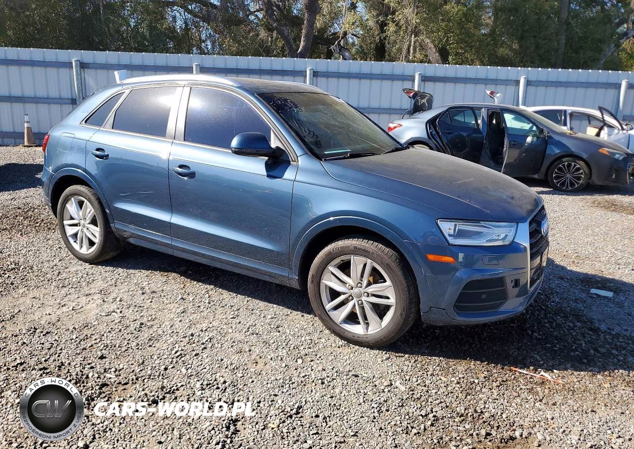 2017 Audi Q3 Premium VIN:WA1ECCFS0HR012366 - 4