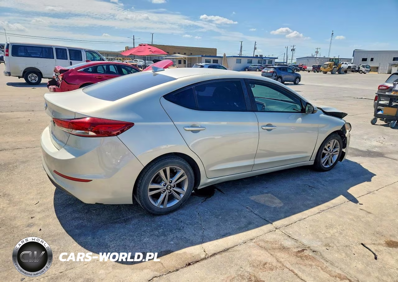 2017 Hyundai Elantra Se VIN:5NPD84LF6HH041314 - 3