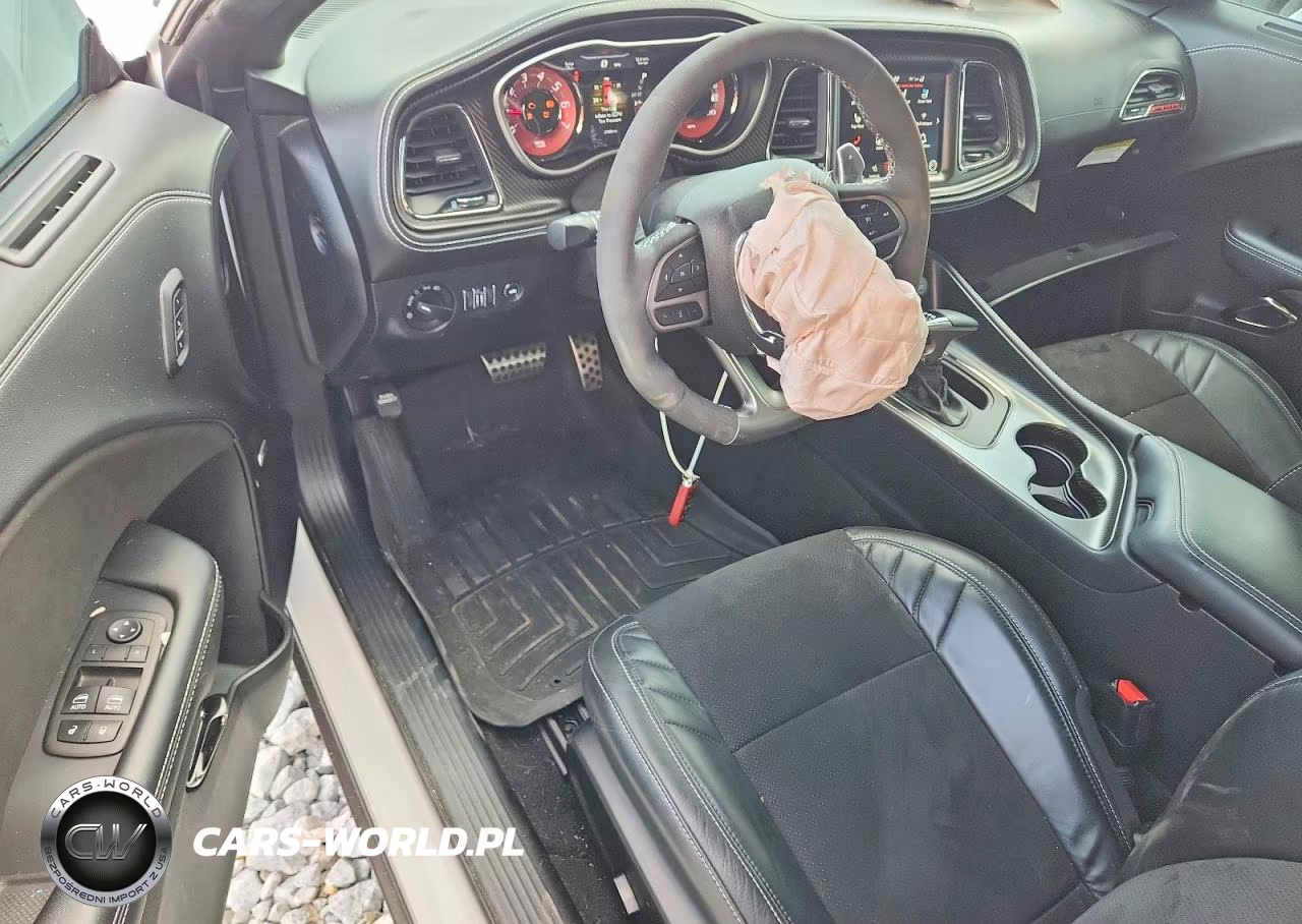 2023 Dodge Challenger Srt Hellcat VIN:2C3CDZC92PH562301 - 8