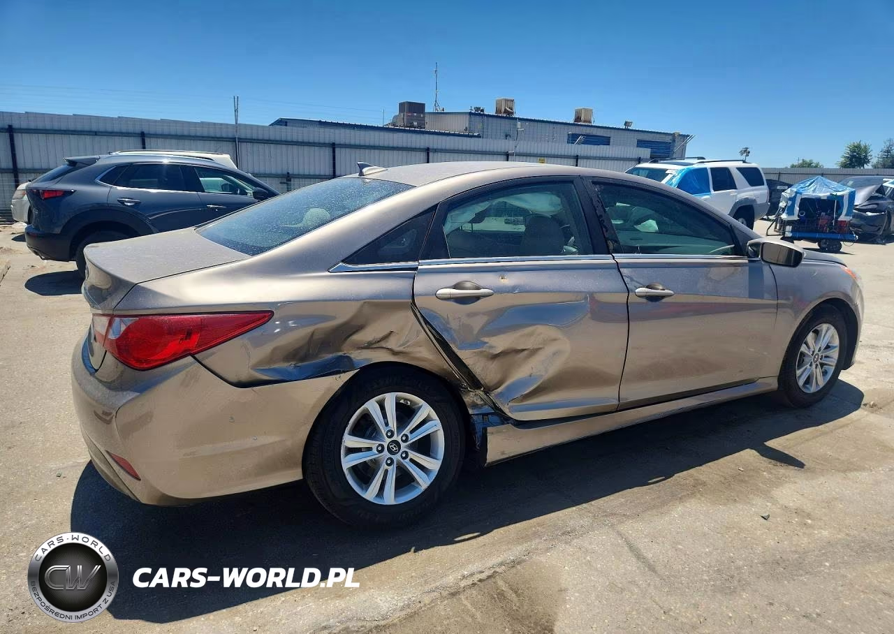 2014 Hyundai Sonata Gls VIN:5NPEB4AC5EH947626 - 3