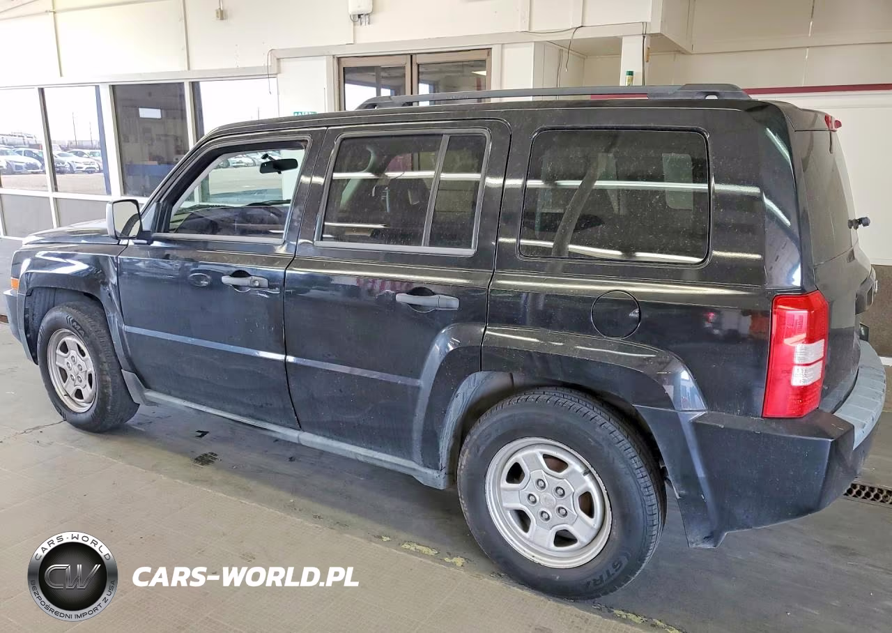 2008 Jeep Patriot Sport VIN:1J8FT28W88D772247 - 2