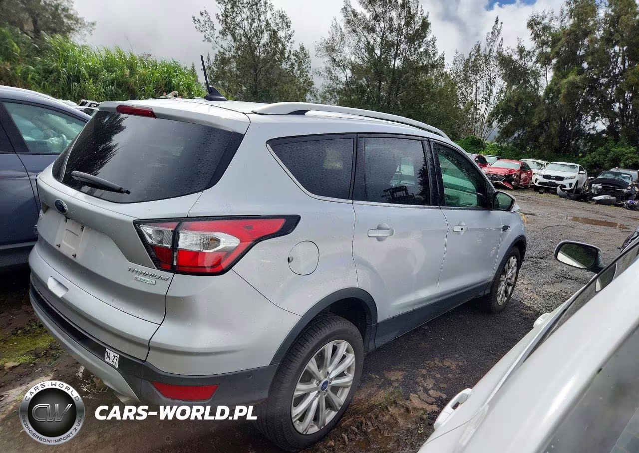 2018 Ford Escape Titanium VIN:1FMCU0J92JUA42707 - 3