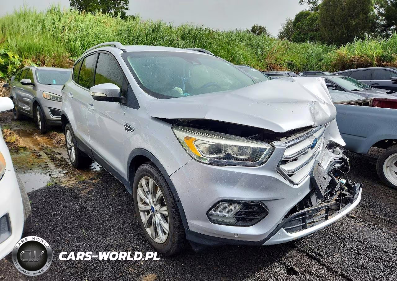 2018 Ford Escape Titanium VIN:1FMCU0J92JUA42707 - 4