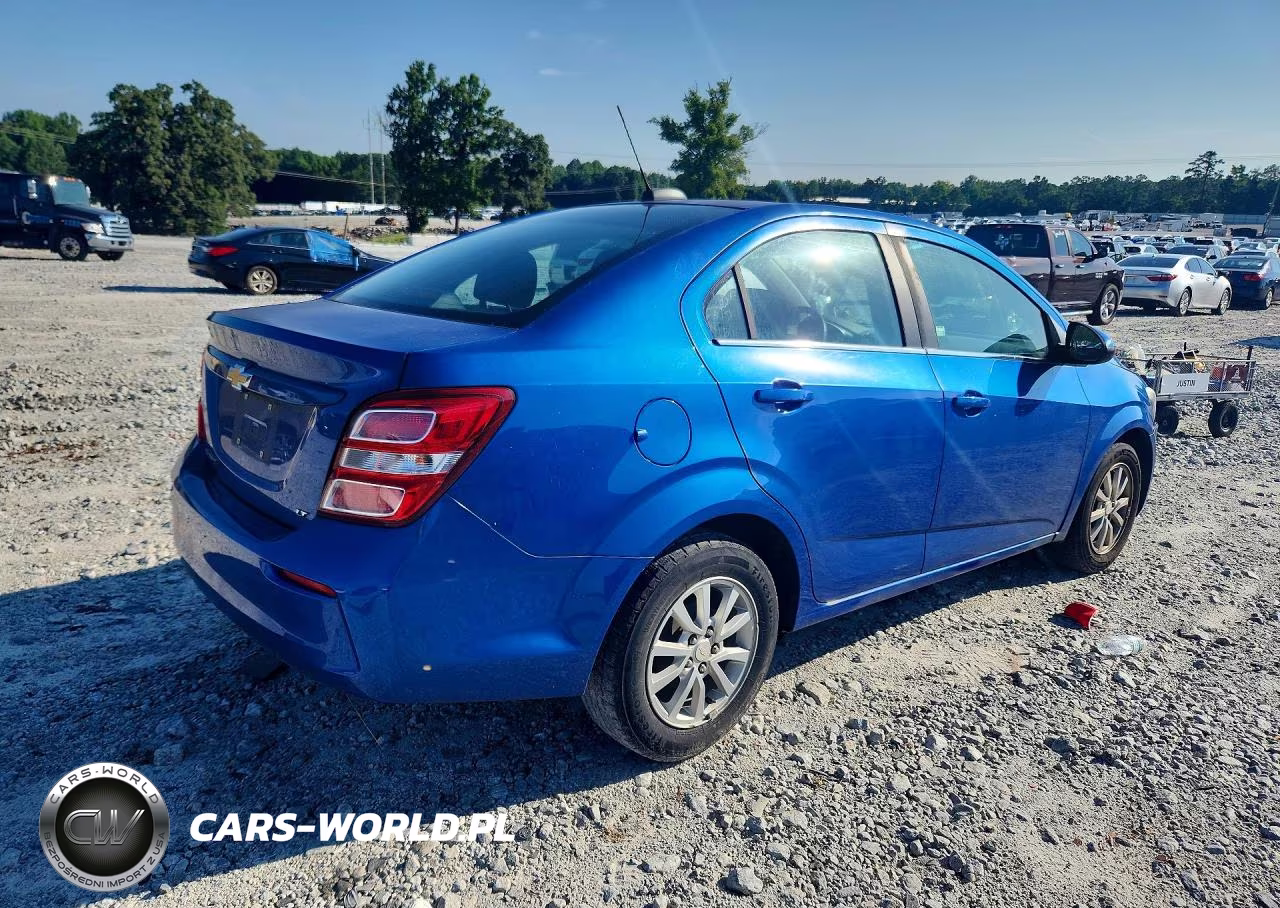 2017 Chevrolet Sonic Lt VIN:1G1JD5SH9H4172565 - 3