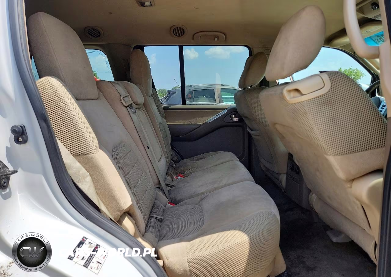 2012 Nissan Pathfinder S VIN:5N1AR1NN5CC617395 - 11