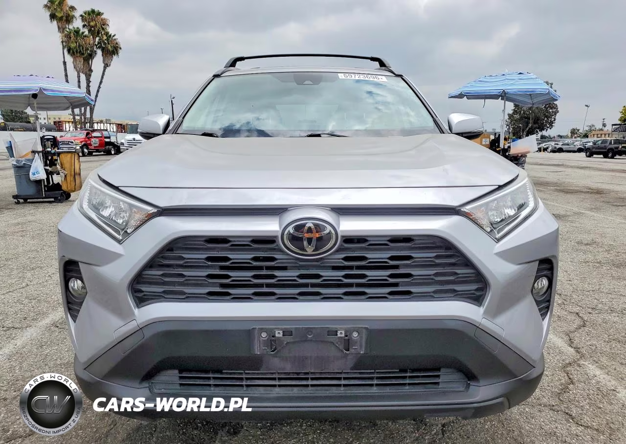 2020 Toyota Rav4 Xle VIN:JTMW1RFV7LD047487 - 5