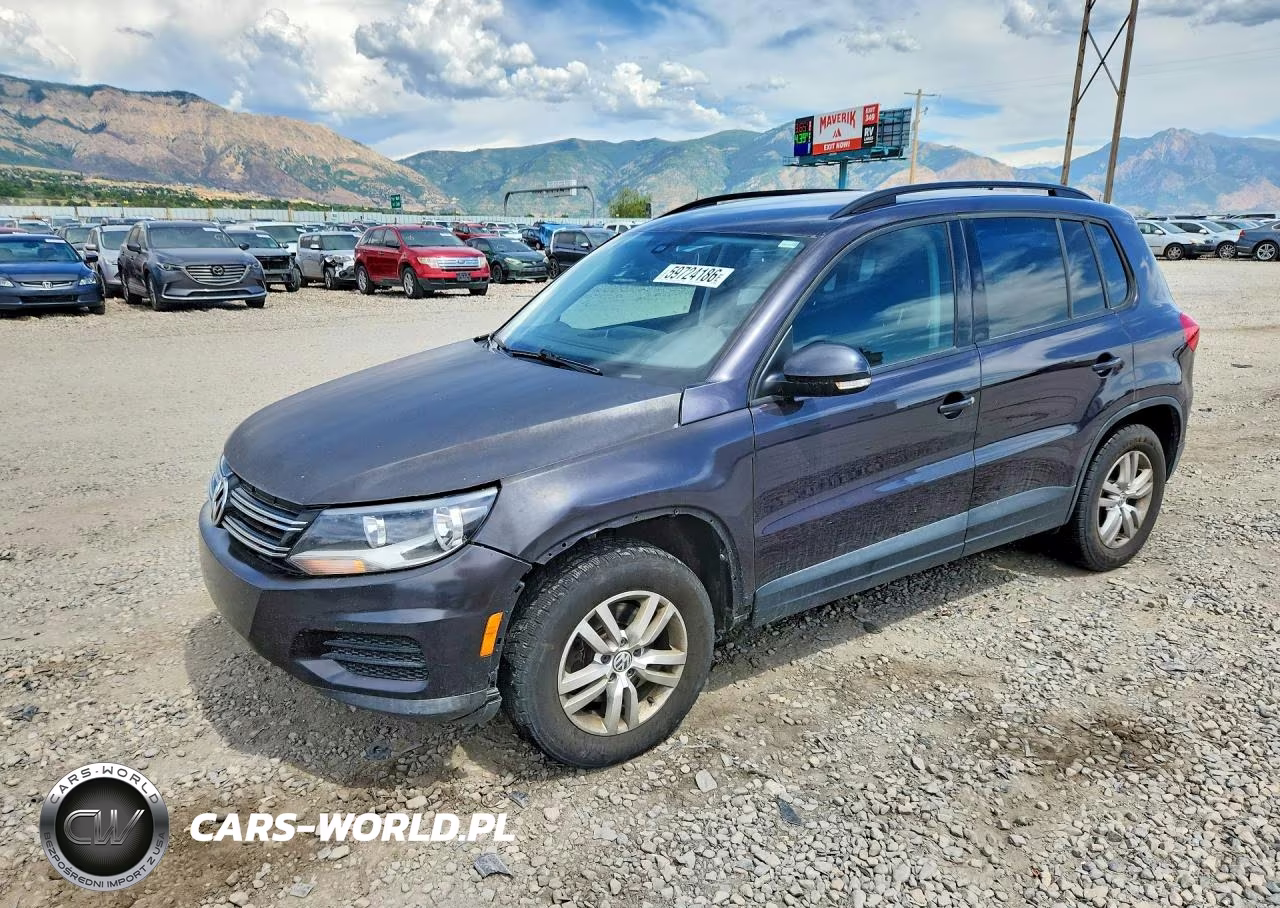 2016 Volkswagen Tiguan S