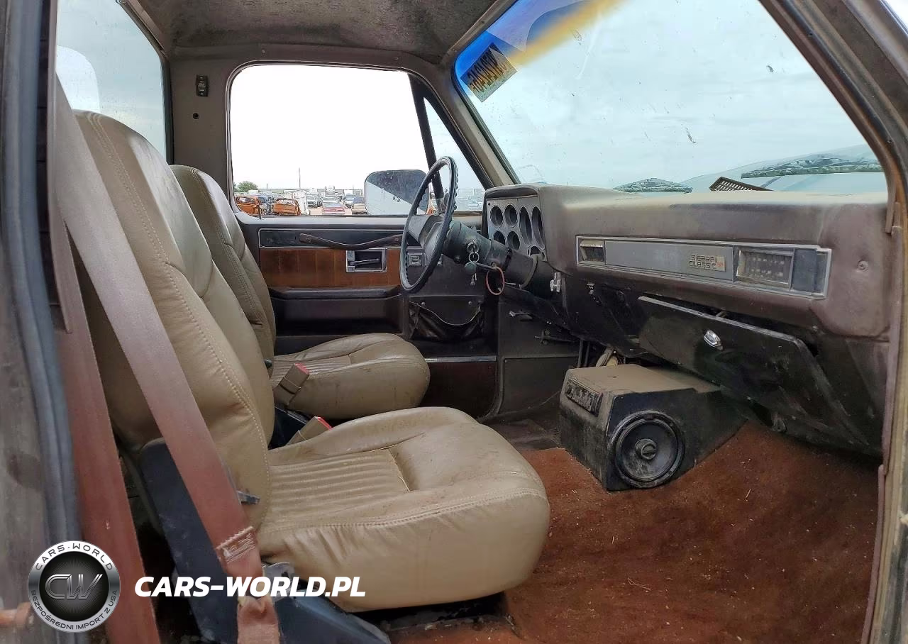 1987 GMC R15 Conventional R1500 VIN:1GTER14K8HS524493 - 10