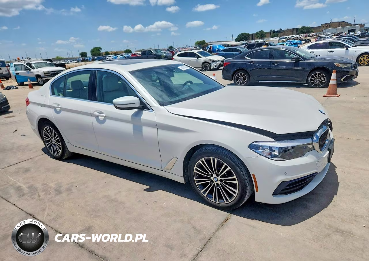 2019 BMW 530 I VIN:WBAJA5C5XKWW18753 - 4