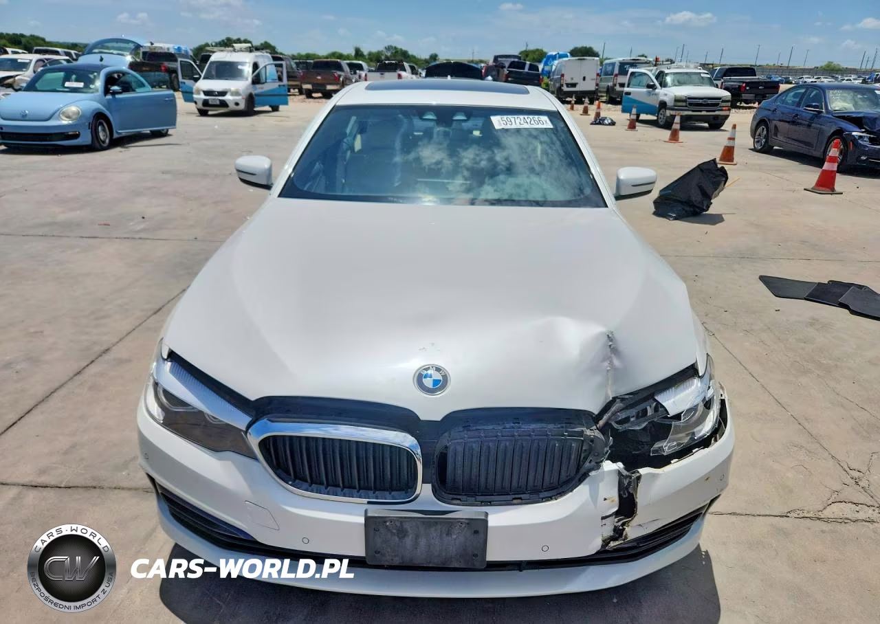 2019 BMW 530 I VIN:WBAJA5C5XKWW18753 - 5