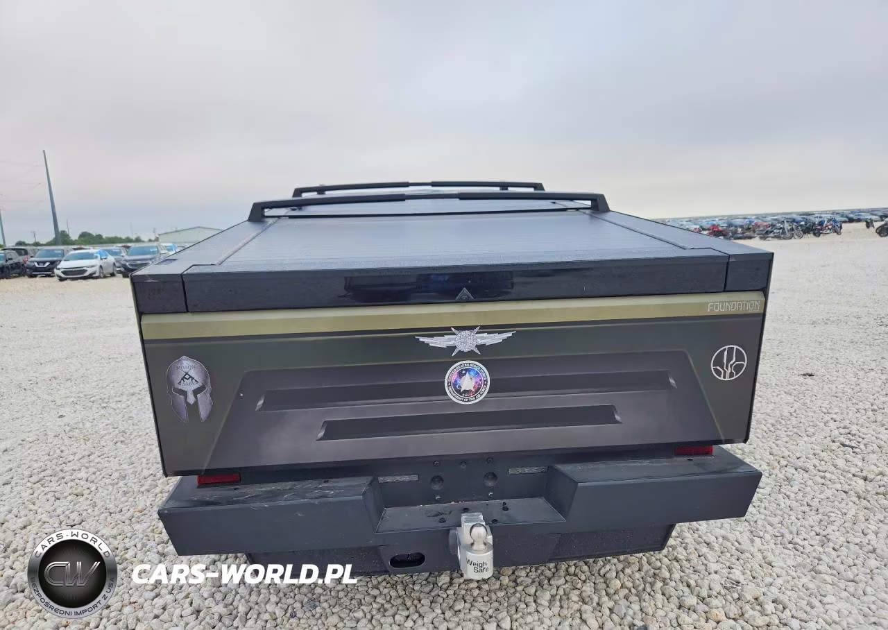 2024 Tesla Cybertruck VIN:7G2CEHED5RA012677 - 6