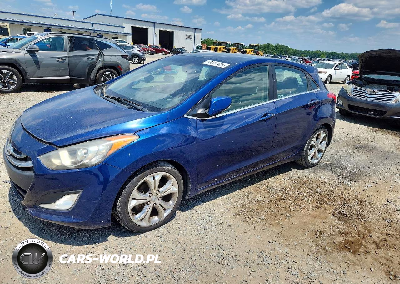 2013 Hyundai Elantra Gt Base – zdjęcie 1 z 13